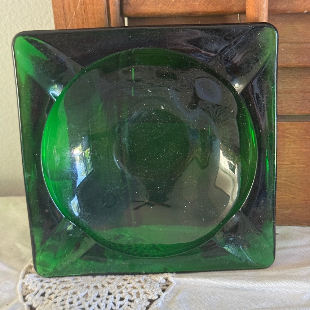 Vintage Emerald Green Glass Ashtray Square MCM 5.25" Tobacciana Art Glass